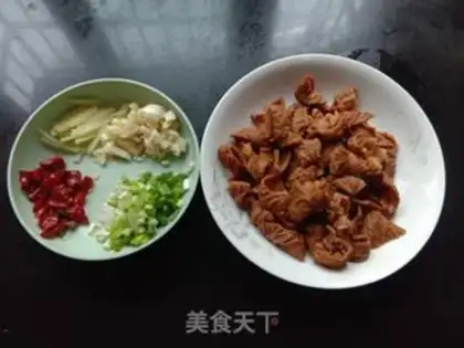 Make Onion sausage step 0