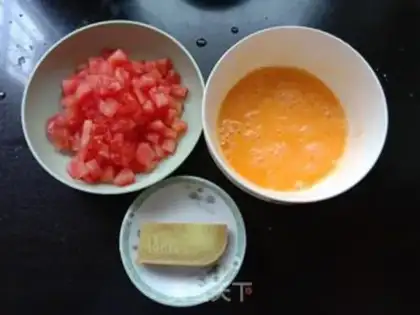 Make Curry tomato eggs step 0