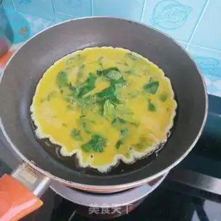 Make Mint fried eggs step 3