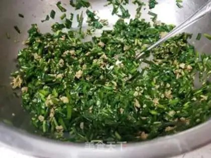 Make An egg box of celery step 0