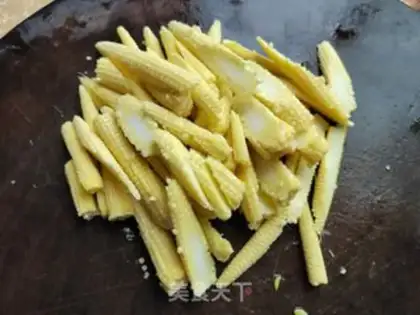 Make Corn bean fried meat step 2