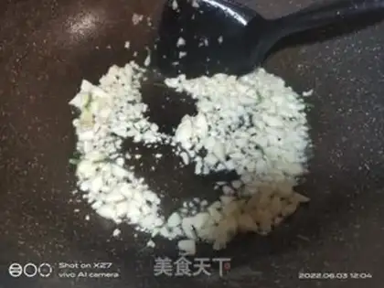 Make Garlic cabbage step 2