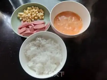 Make Egg and corn step 0