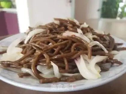 Make Onion-scrambled lasagna step 4