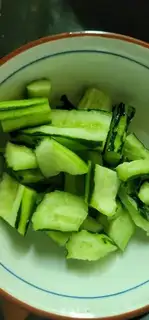 Make A cucumber-cray shrimp step 2