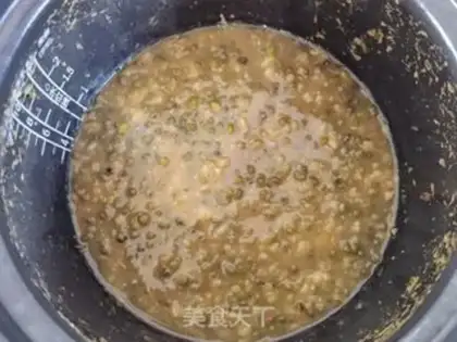 Make Sweet green bean congee step 5