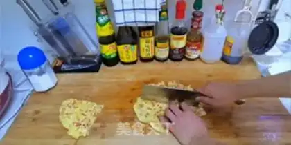 Make Onion ham eggcake step 8