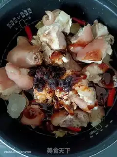 Make Spicy pig hoof step 3