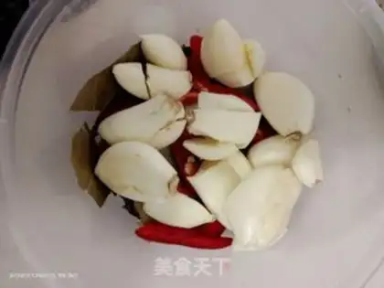 Make Spicy lobster step 2
