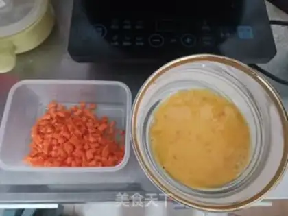 Make Egg fried rice step 1
