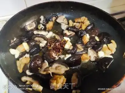 Make Frozen chicken chest step 1