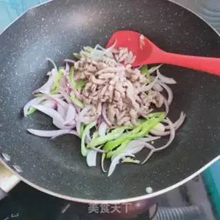 Make Onion fried meat step 10