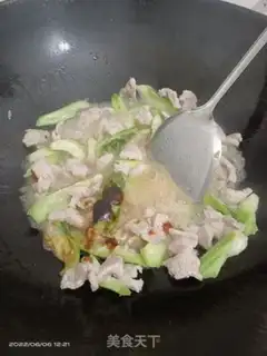 Make White mushroom peppers for the heart step 2