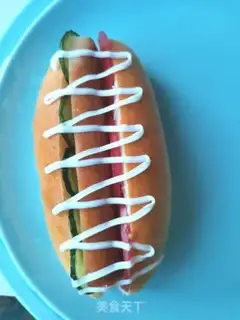 Make German sausage hot dog step 3
