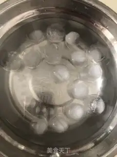 Make Your hands are torn to pieces step 1