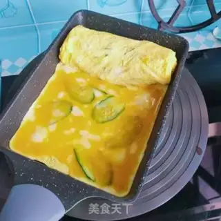 Make Cucumber egg rolls step 6