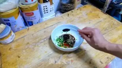 Make Sour soup mustache noodles step 0