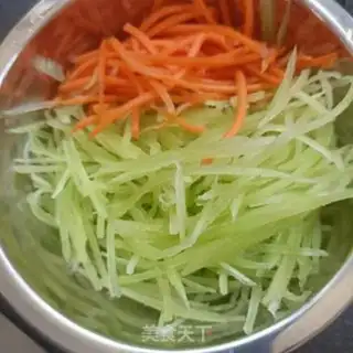 Make Carrot fried abalone step 0