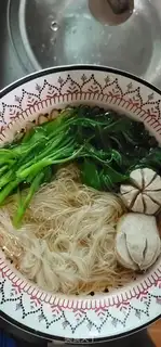 Make Meatball shrimp boiled noodles step 6