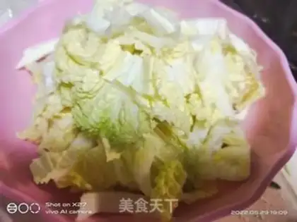 Make Sausage and cabbage step 1