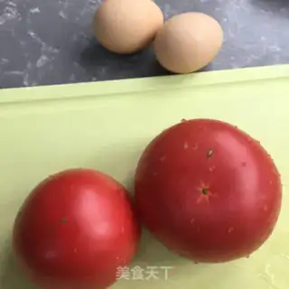 Make Tomato fried eggs step 0