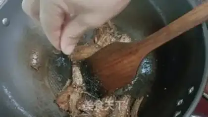 Make Jell-O fish step 9