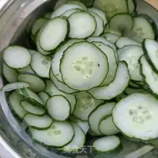 Make Meat cucumber step 1