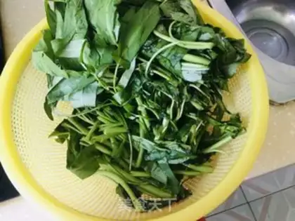 Make Garlic cabbage step 0