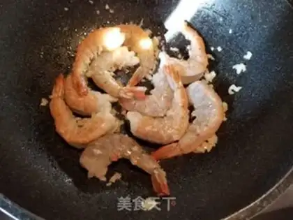 Make Garlic butter shrimp step 4