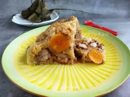 Make Salted egg and yellow meat step 9