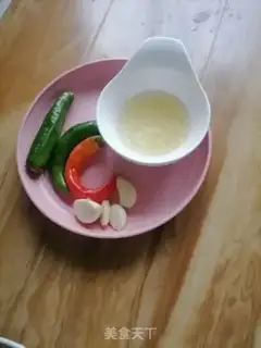 Make Fried roses step 6