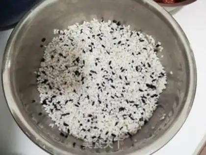 Make Black rice dates step 0