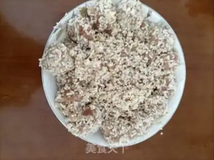 Make Piggy meatballs step 4