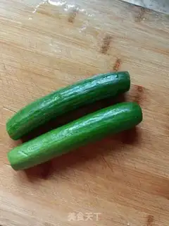 Make Garlic cucumber step 0