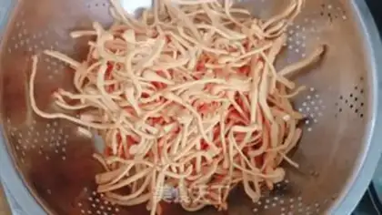 Make Egg noodles step 0