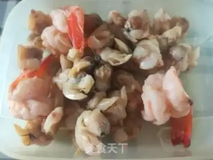Make Snack shrimp in vase step 2