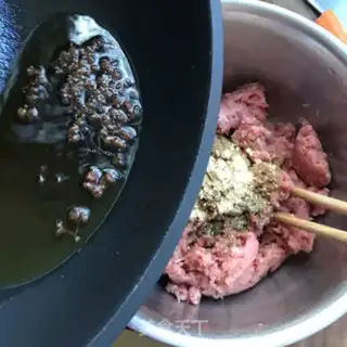 Make Carrot beef steam step 3
