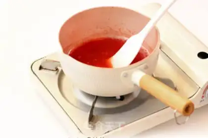 Make Cranberry juice step 4