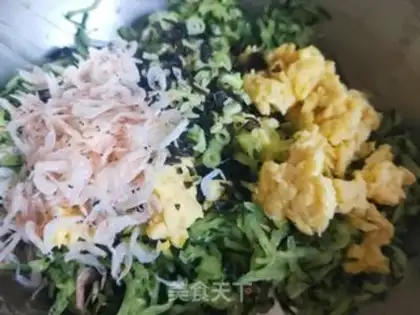 Make Cucumber egg dumplings step 8
