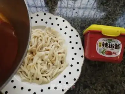 Make Soy sauce and pasta step 22