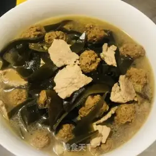 Make Maroon meat slice seaweed soup step 5