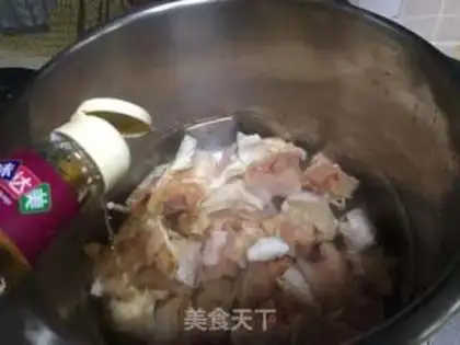 Make A chicken-cooked potato stew step 1