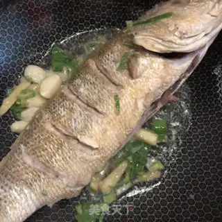 Make Big yellow fish stew step 4