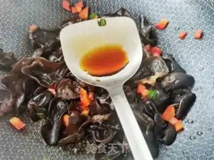 Make Scramble pepper mango step 3