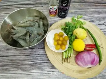 Make Sour lemon shrimp step 0