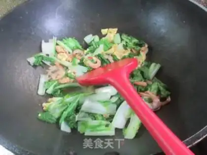 Make Eggs and veggies step 8