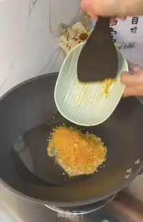 Make Gold sand wings step 5