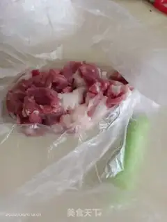 Make Skinny melon soup step 1