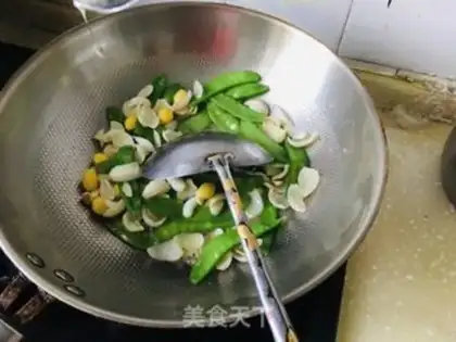 Make Dutch beans for lilies step 10
