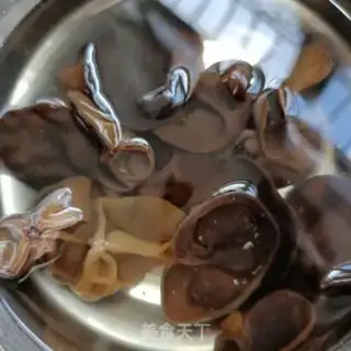 Make Five-coloured chicken silk step 0